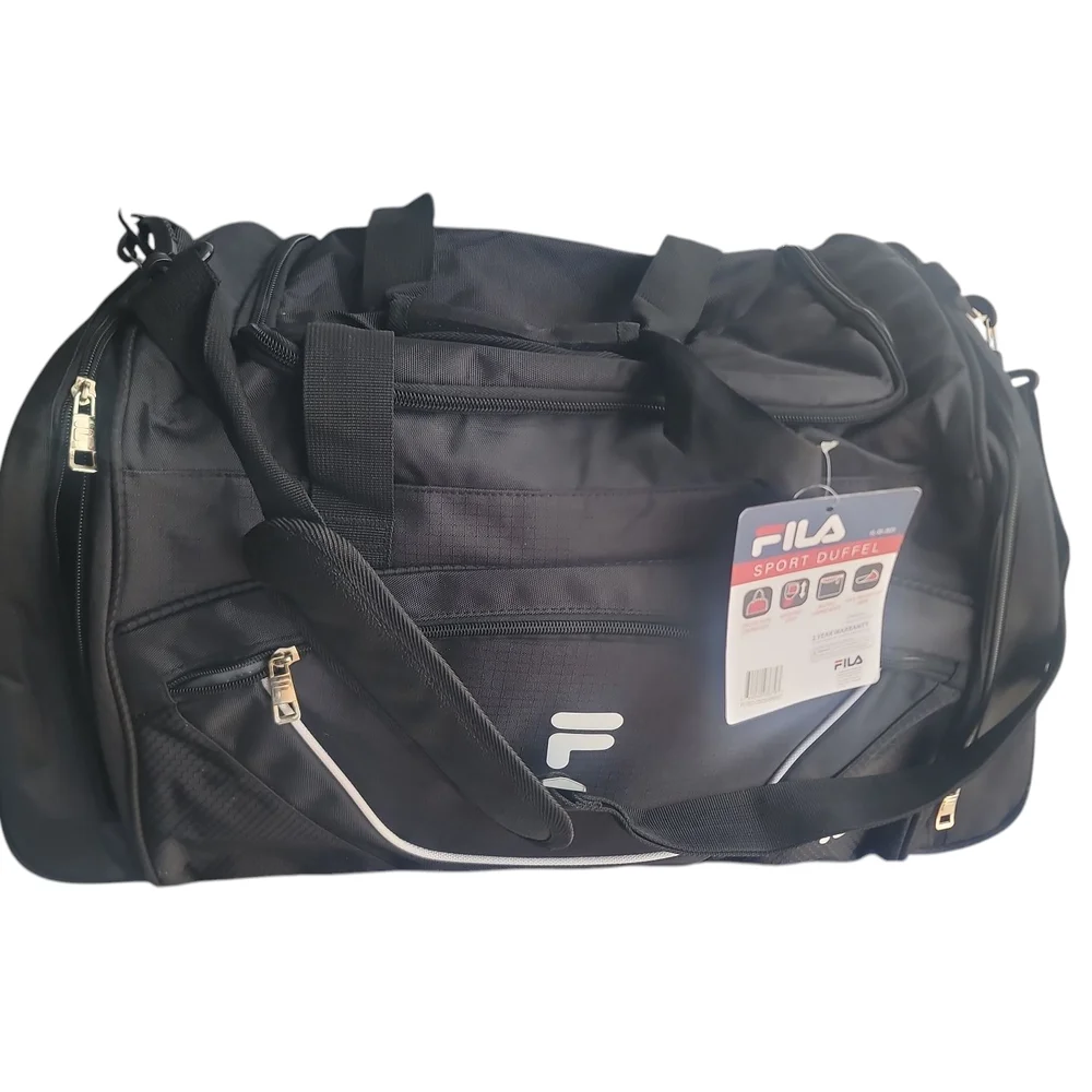 New Fila Acer 25  Black Sport Duffel Bag
